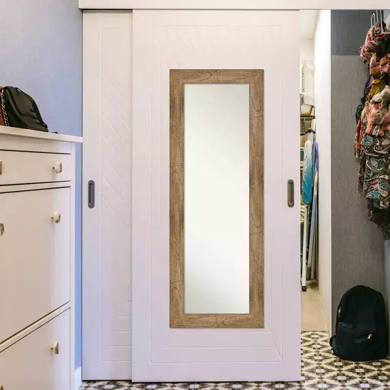 Specchio da porta a figura intera 20"x54" in legno marrone con gufo