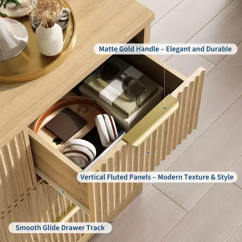 Commode à 7 tiroirs cannelés pour chambre – Commode en bois de 47,24 pouces de large avec poignées en métal, organisateur de rangement moderne et meuble TV console multimédia