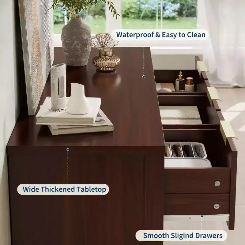Commode à 7 tiroirs cannelés pour chambre – Commode en bois de 47,24 pouces de large avec poignées en métal, organisateur de rangement moderne et meuble TV console multimédia